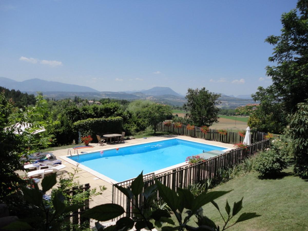 Villa Un Gite De Charme En Haute Provence Sigoyer  Exterior foto